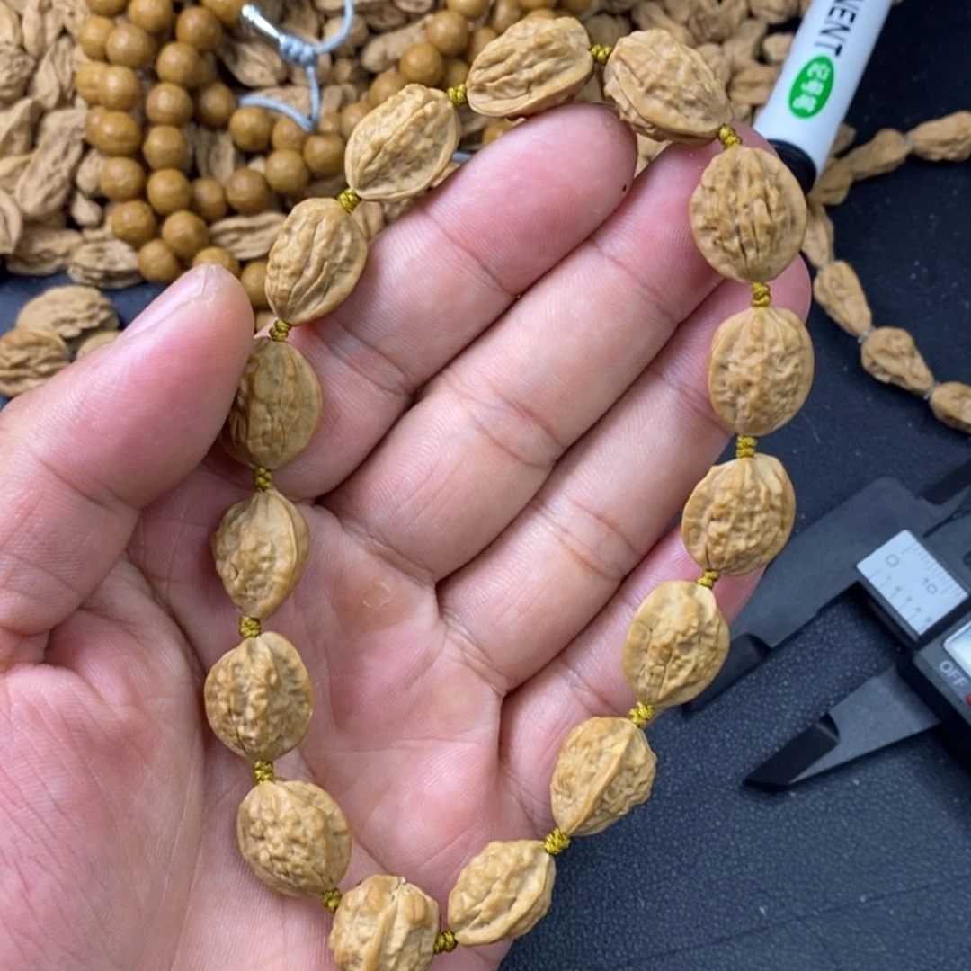 核桃文玩木质核桃手串