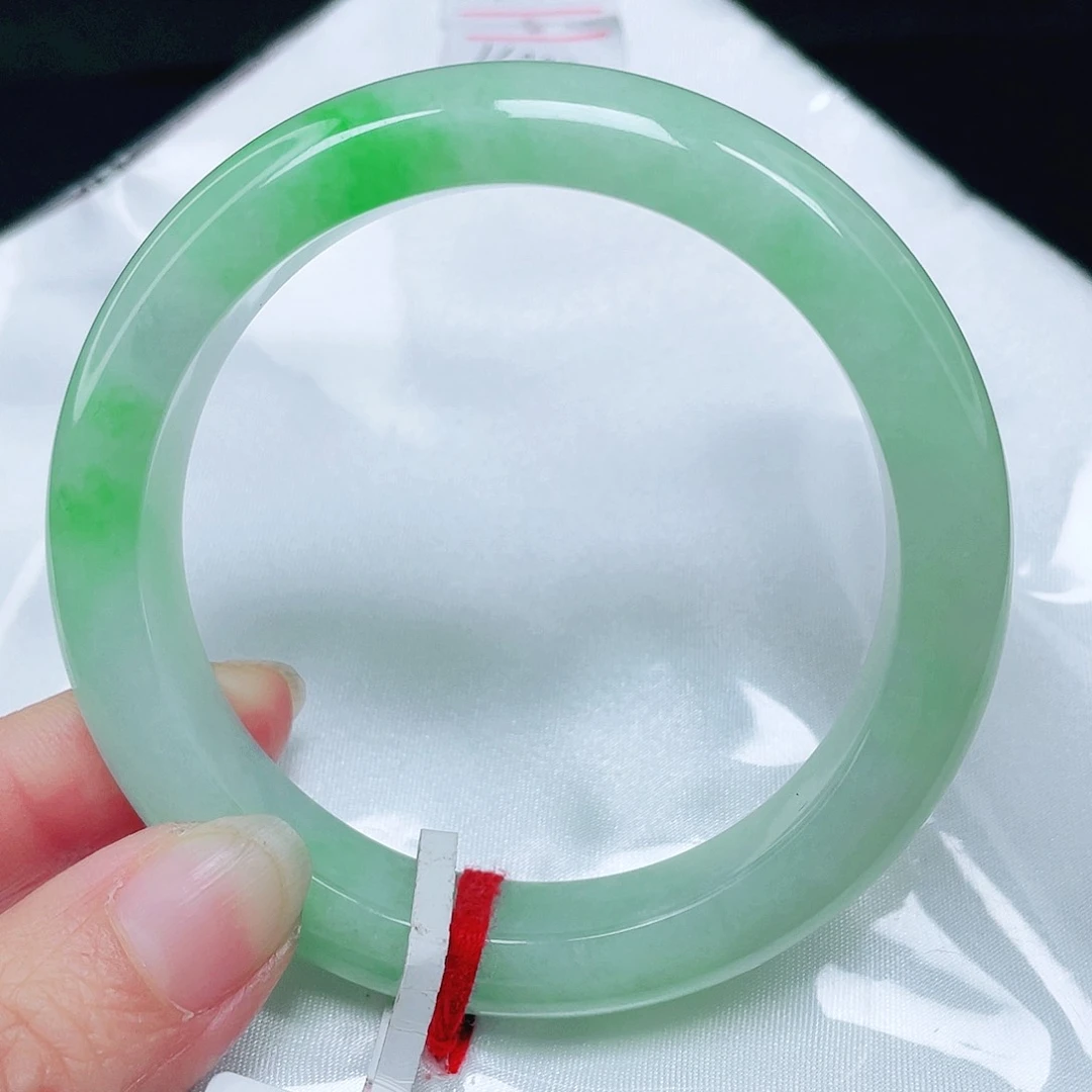 未镶嵌手镯翡翠正圈57.5。 033