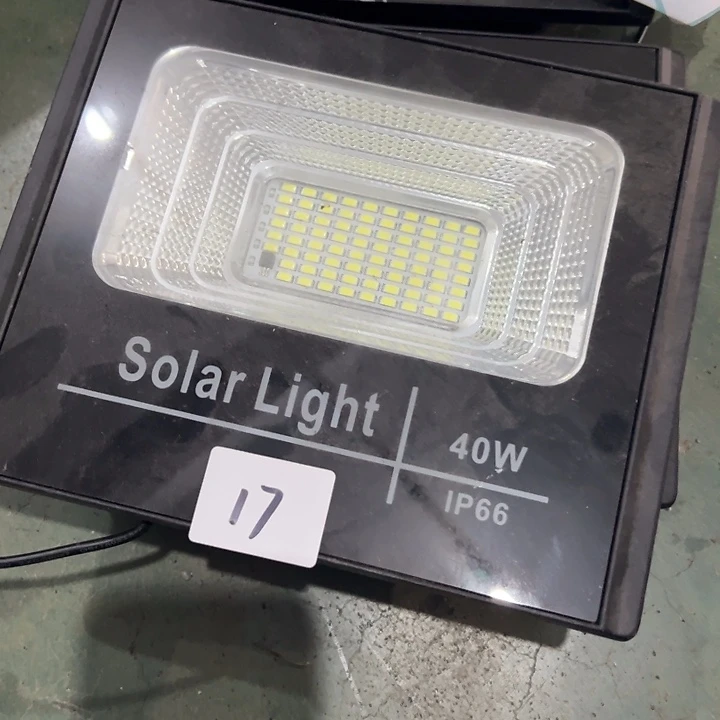 桑蚕丝太阳能灯头一个