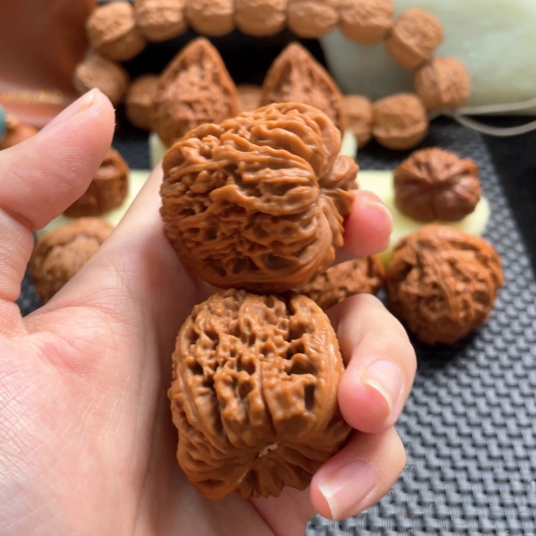 花***Z文玩核桃把件南疆