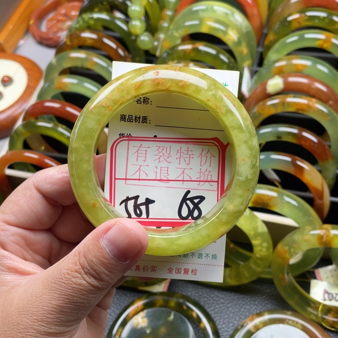 未镶嵌蛇纹石玉手镯有裂手镯特价不退不换