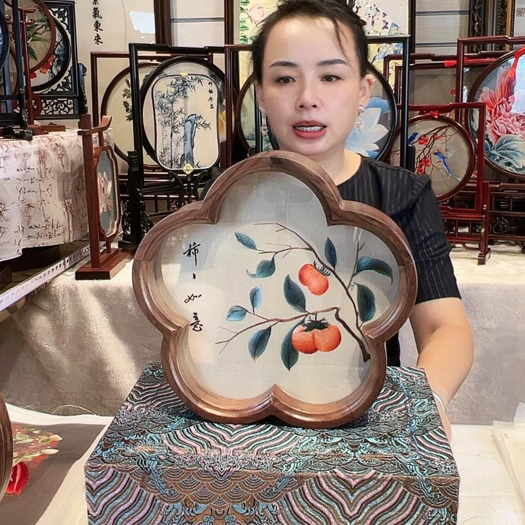 织绣苏绣摆台胡桃木
