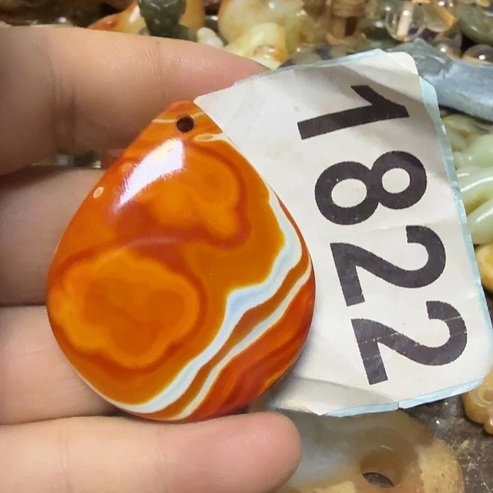 未镶嵌颈饰玛瑙/玉髓