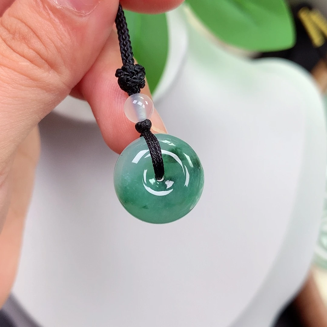 颈饰未镶嵌翡翠平安扣 16.1x9.8mm