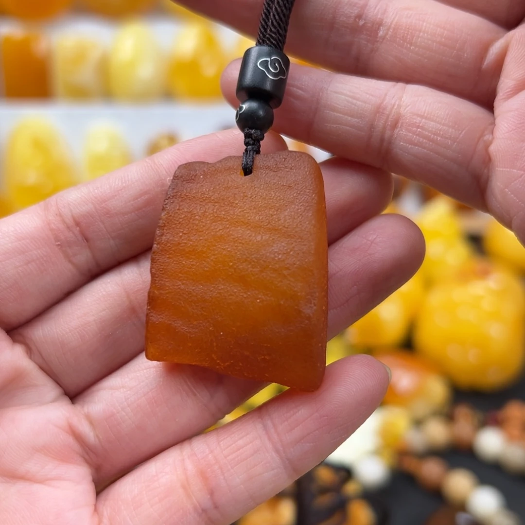 未镶嵌颈饰蜜蜡蜜蜡