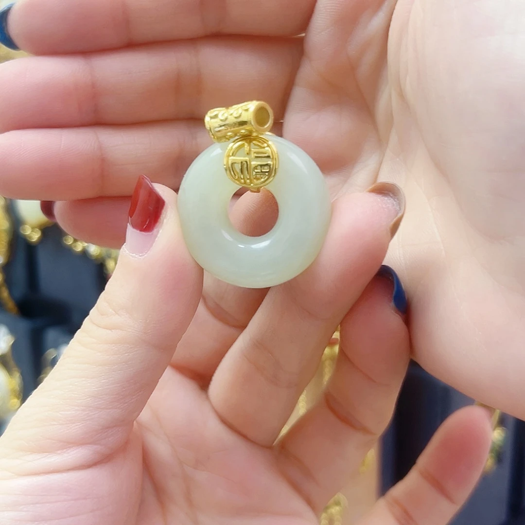 和田玉银S925镀金镶嵌颈饰