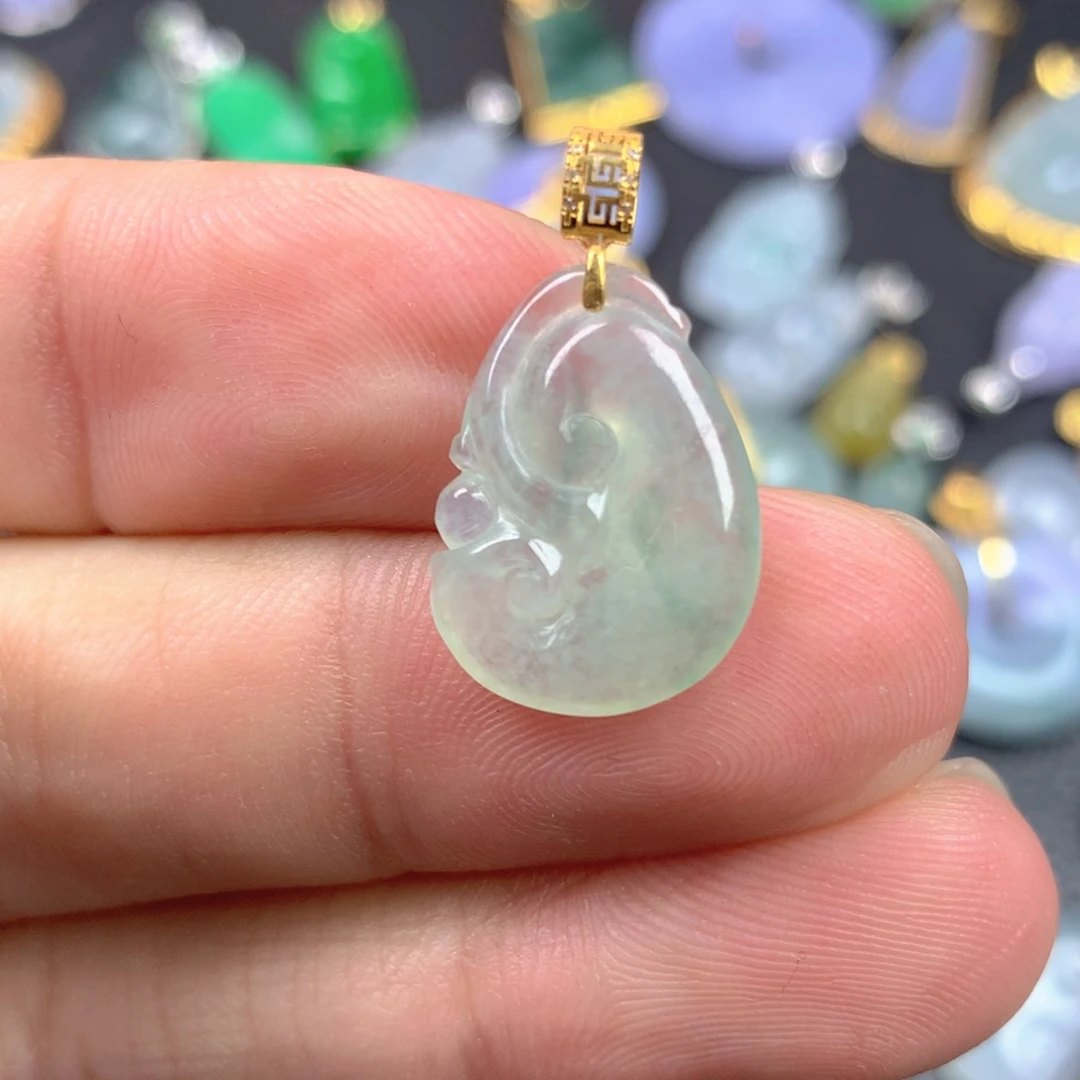 【闪购商品】翡翠18K金镶嵌颈饰翡翠