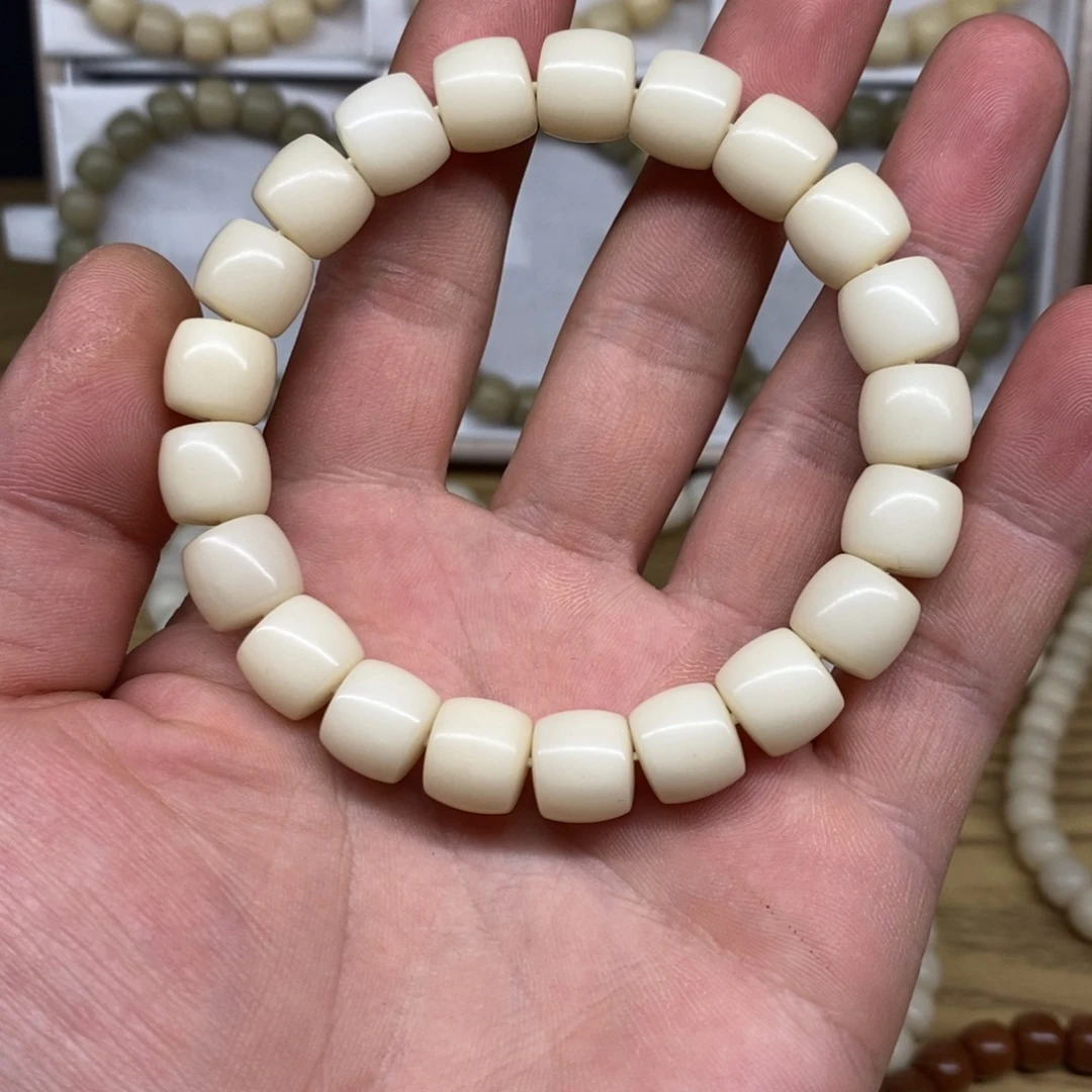 吊坠菩提根/象牙果