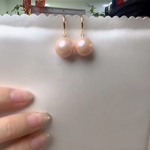 淡水珍珠耳饰未镶嵌