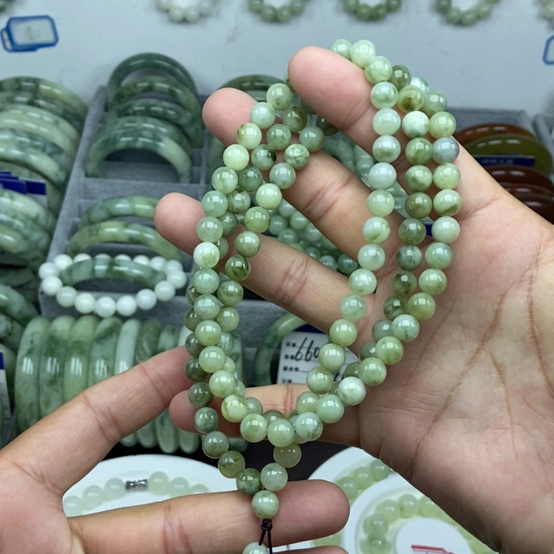 未镶嵌蛇纹石玉手链