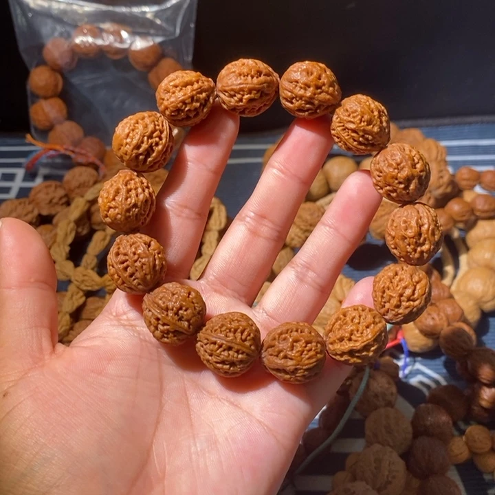 手串文玩核桃……45