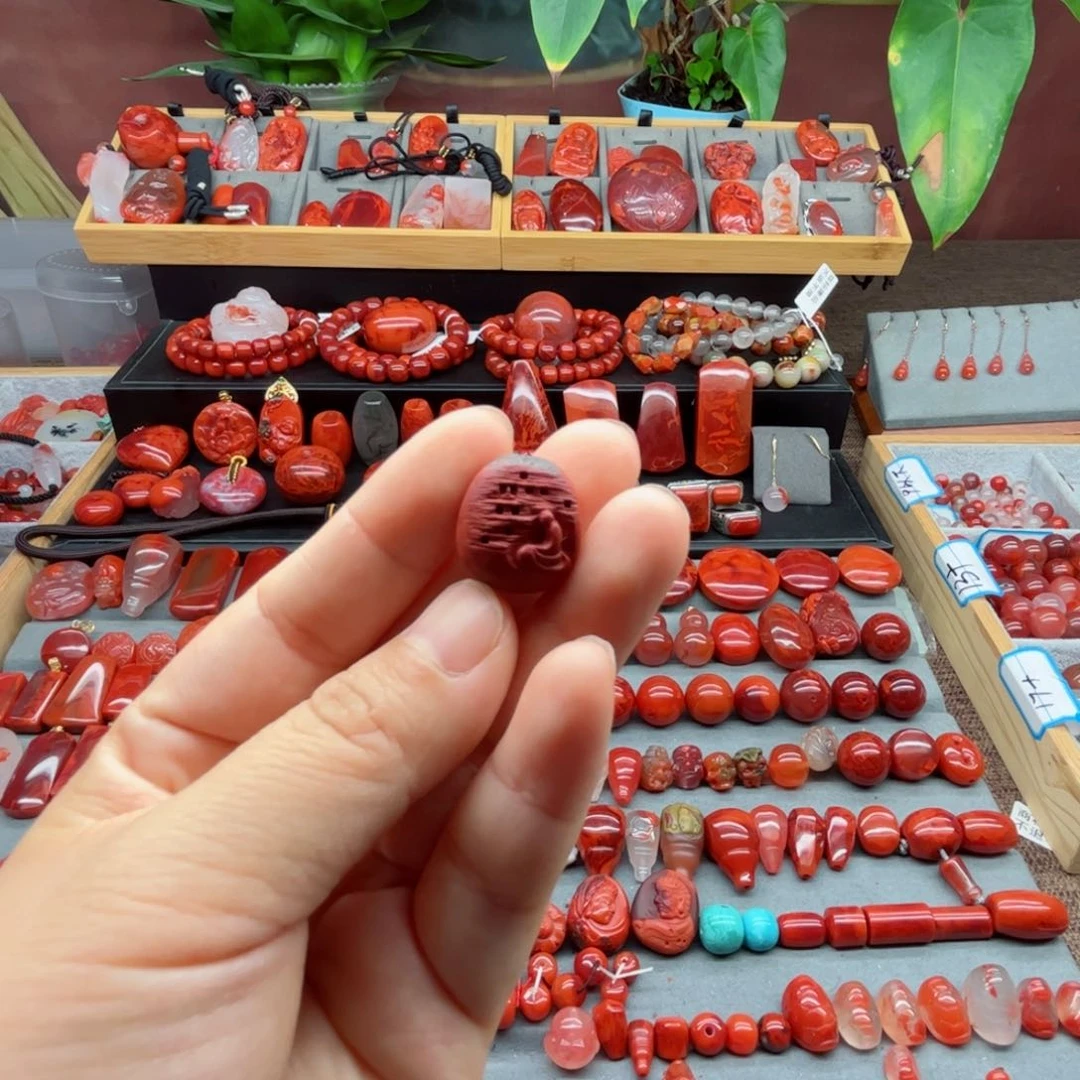 玛瑙/玉髓未镶嵌配饰?**湖