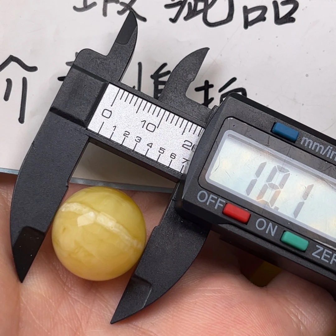 琥珀裸石未镶嵌惠****社蜜蜡