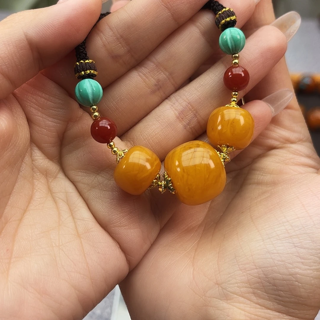 琥珀未镶嵌手链微瑕