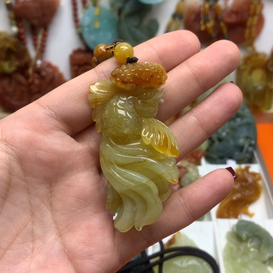 蛇纹石玉颈饰未镶嵌夜*