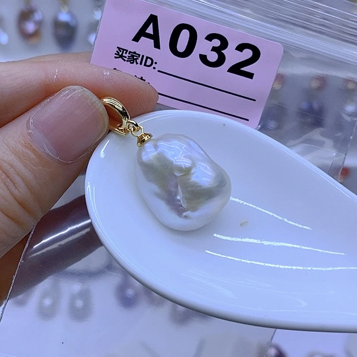 未镶嵌淡水珍珠颈饰