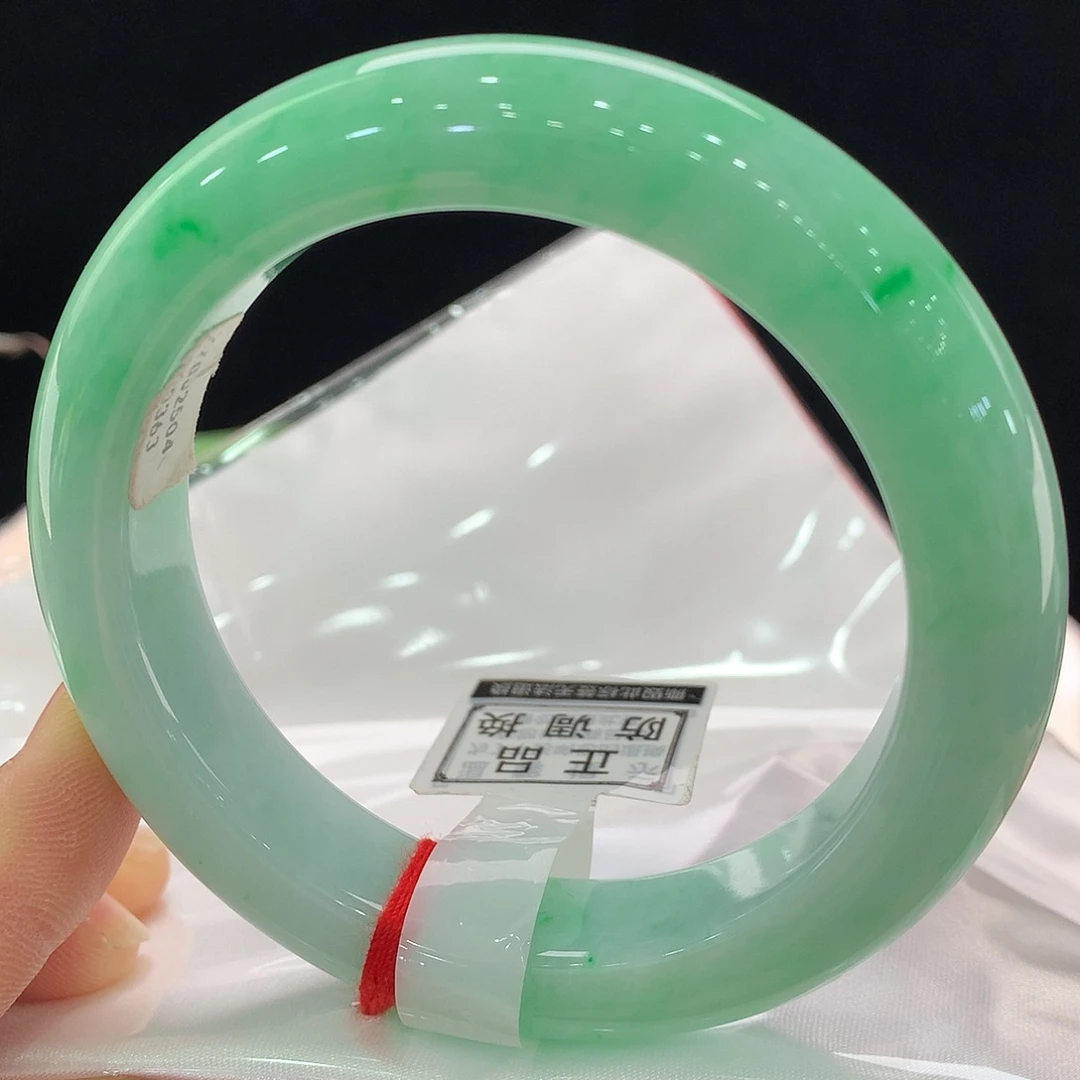 翡翠未镶嵌手镯0363