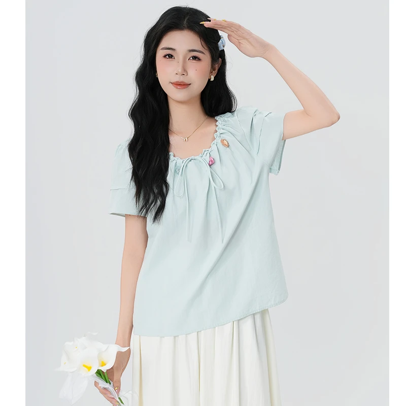 慕兔法式甜美立体花朵短袖衬衫女2025夏季新款设计感小众宽松上衣
