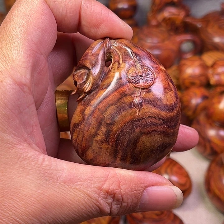 黄花梨/降香黄檀八*马海南黄花梨油梨工艺品