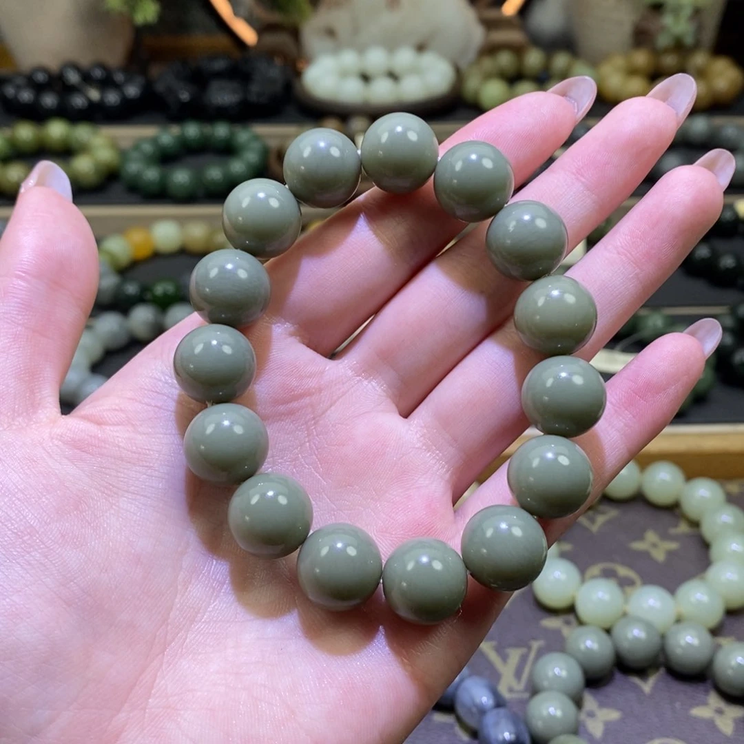 和田玉手串未镶嵌