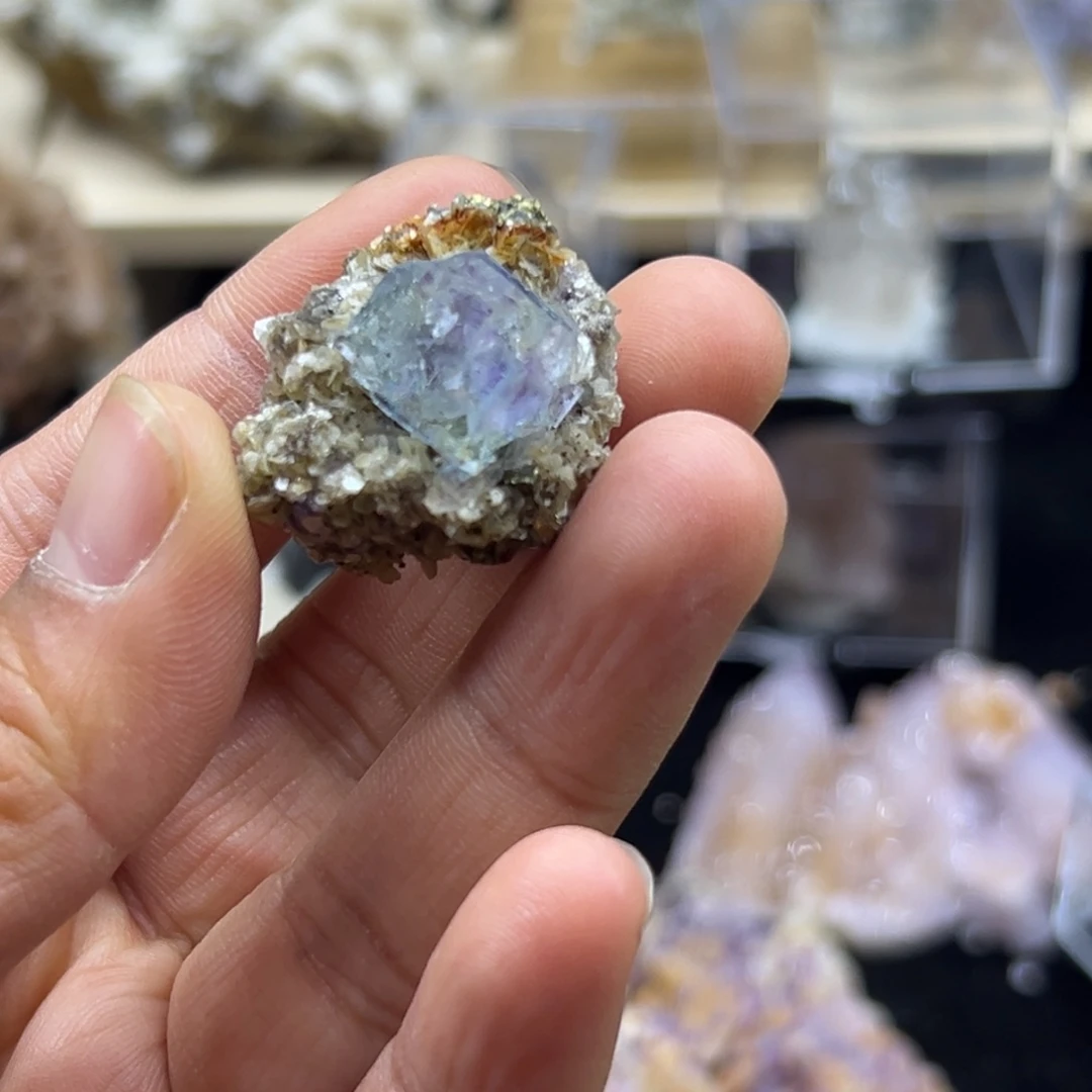 未镶嵌水晶珠宝半成品