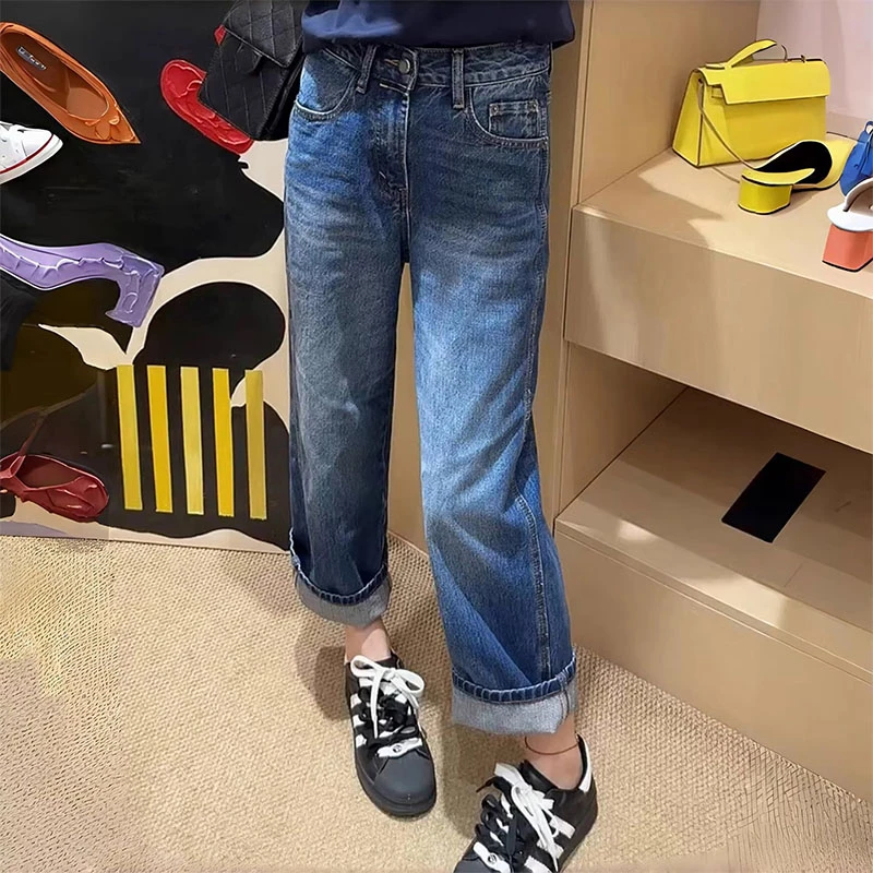 梦茹萱早春新款高腰直筒洋气百搭牛仔裤女大码显瘦遮肉九分法棍裤