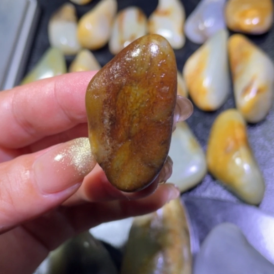 【闪购商品】颈饰未镶嵌和田玉