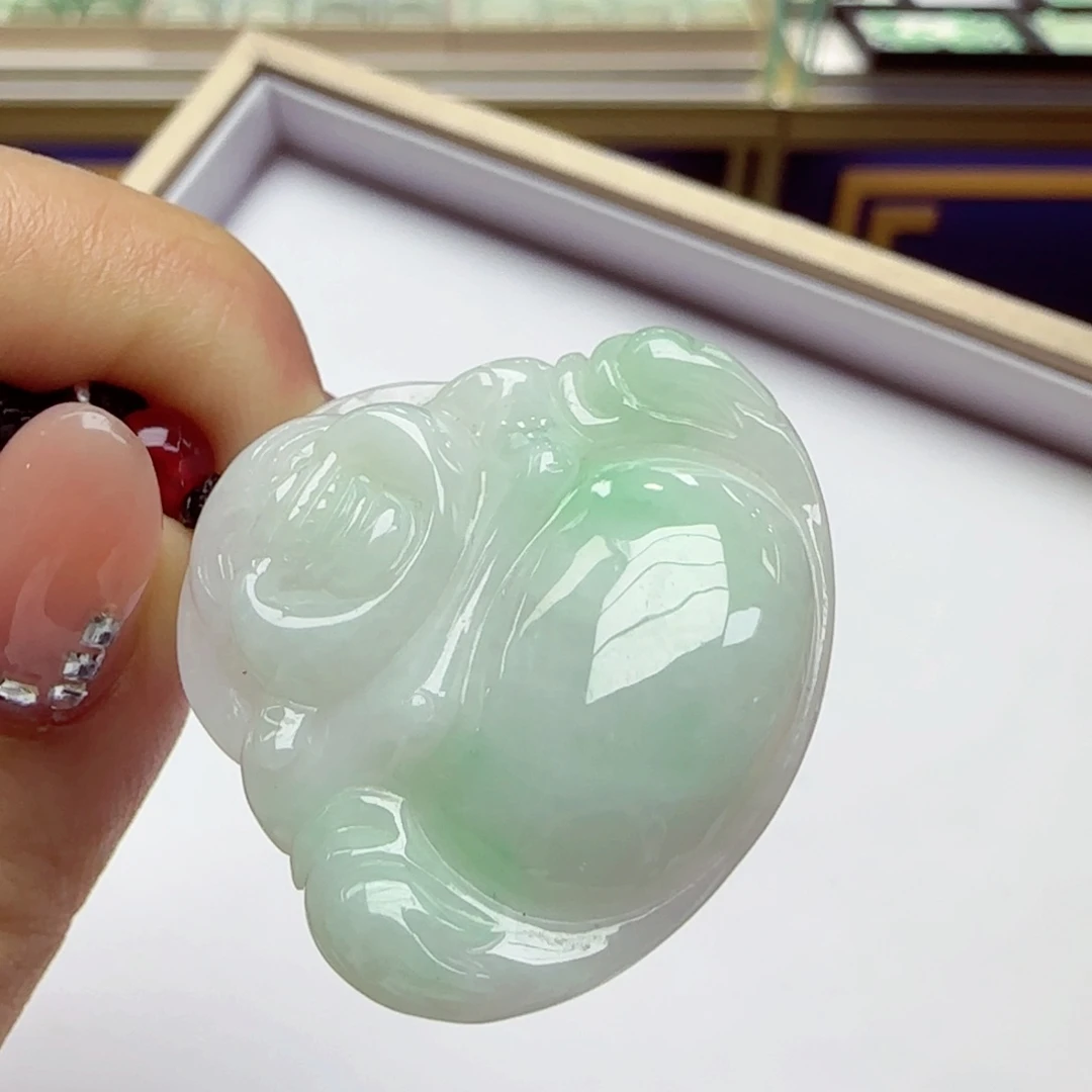 颈饰未镶嵌翡翠佛公