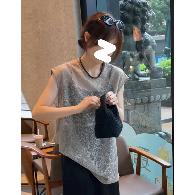 高级感花纹透视无袖背心女夏季2024新款小个子防晒衫薄款t恤上衣