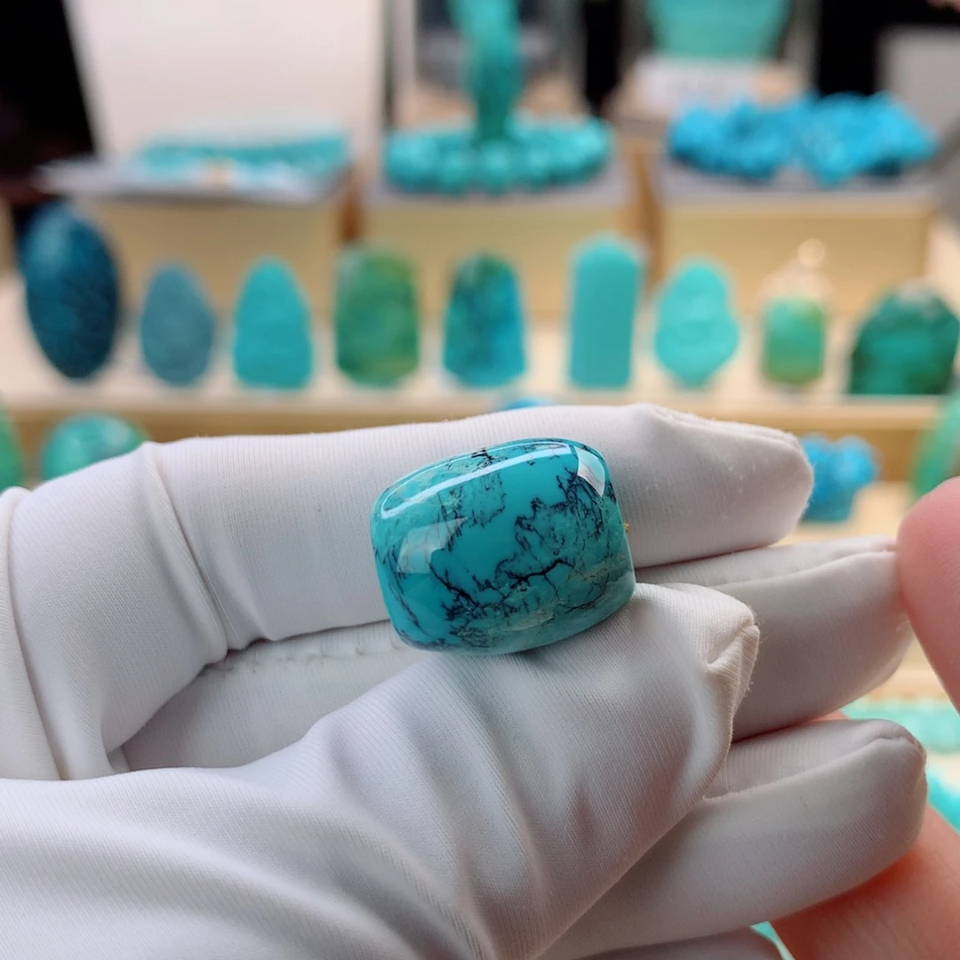 绿松石未镶嵌挂件