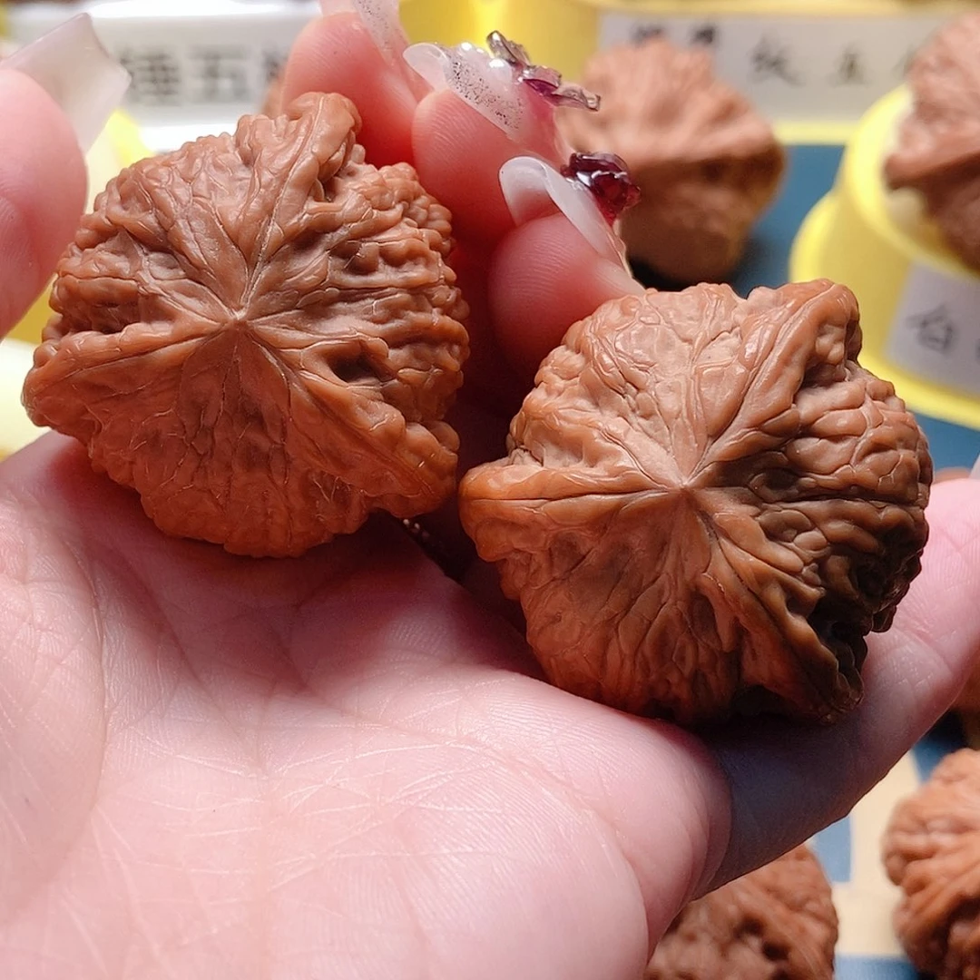 文玩核桃把件苏*安40铁锤三棱