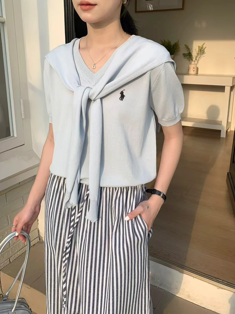 夏季薄款纯色针织衫连帽休闲风短袖减龄针织夏季简约休闲V领上衣