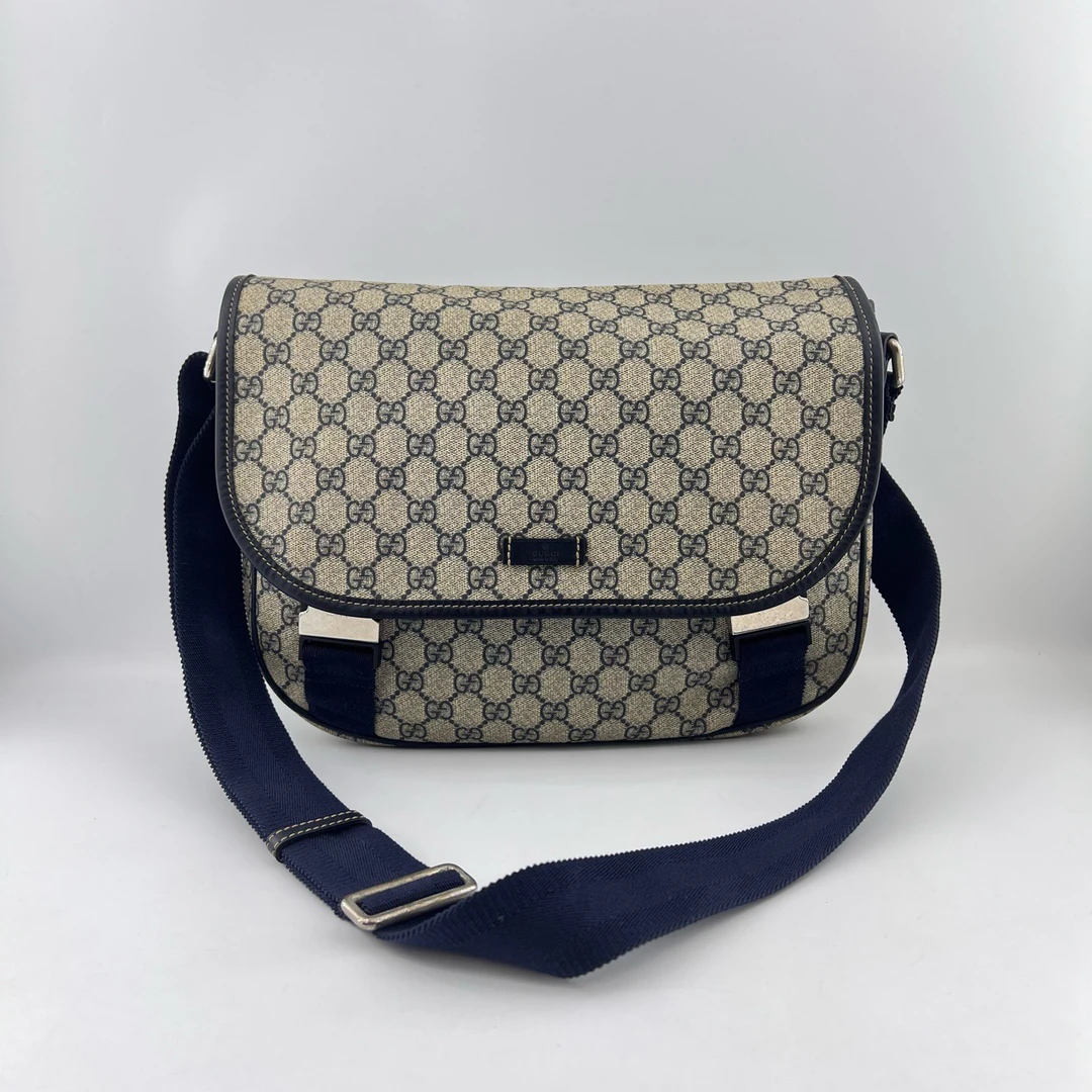 95新 GUCCI/古驰 满印双G帆布单肩斜跨包/11601358