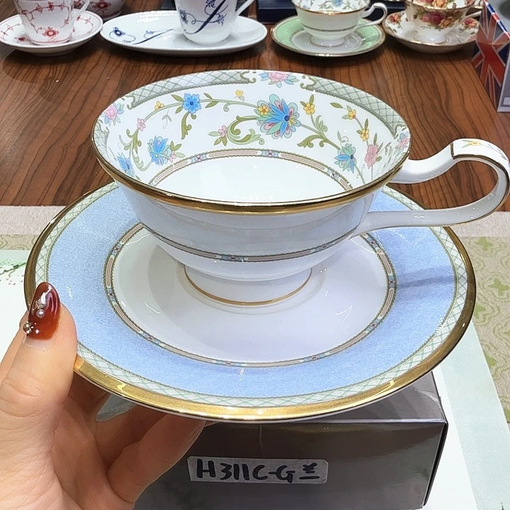 瓷片杯子杯子杯子杯子水杯杯子