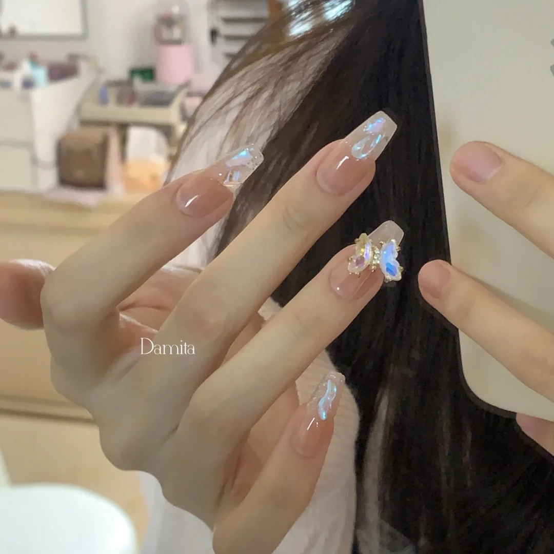 3000 NAIL · 旋转蝴蝶｜纯欲蝴蝶可旋转时来运转亮片纯手工穿戴甲