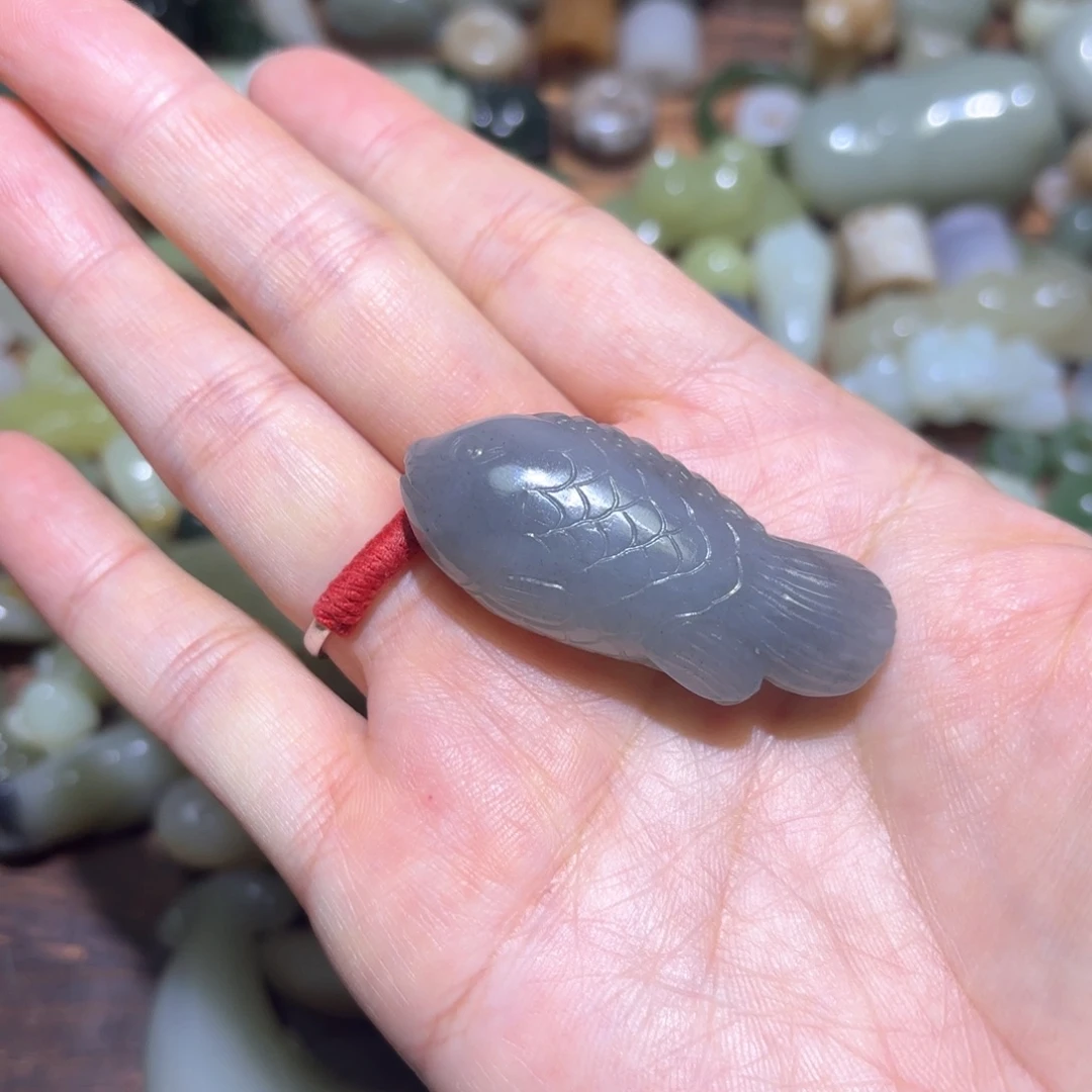 和田玉未镶嵌珠宝半成品