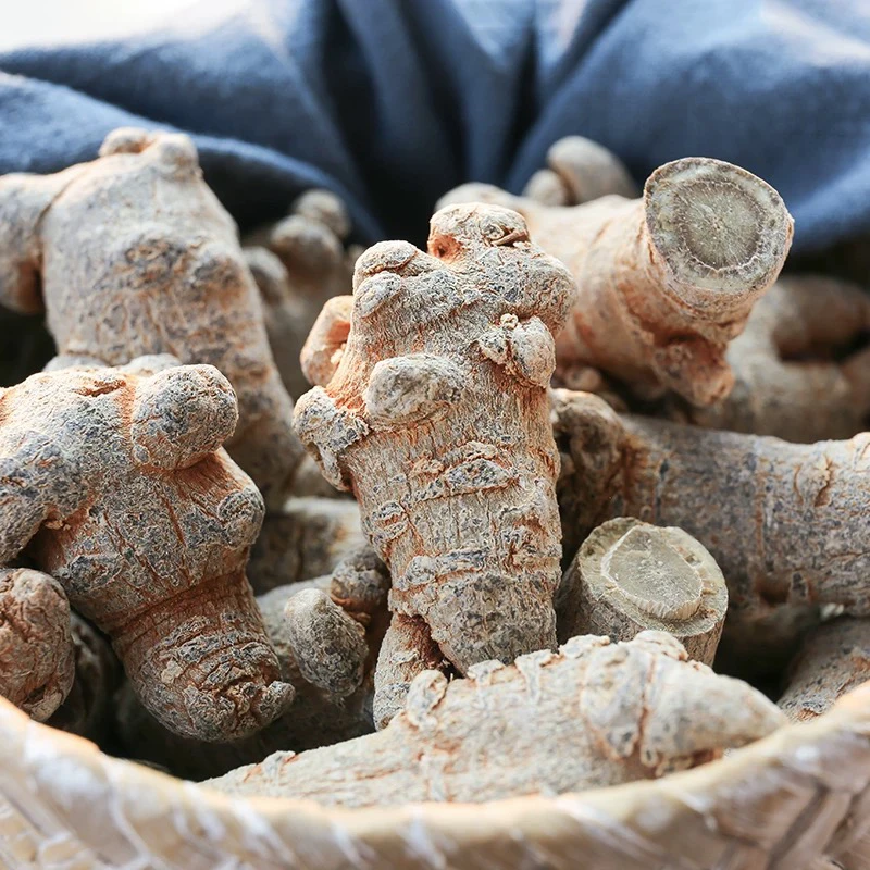 云南三柒 下山深山采挖 头春三柒