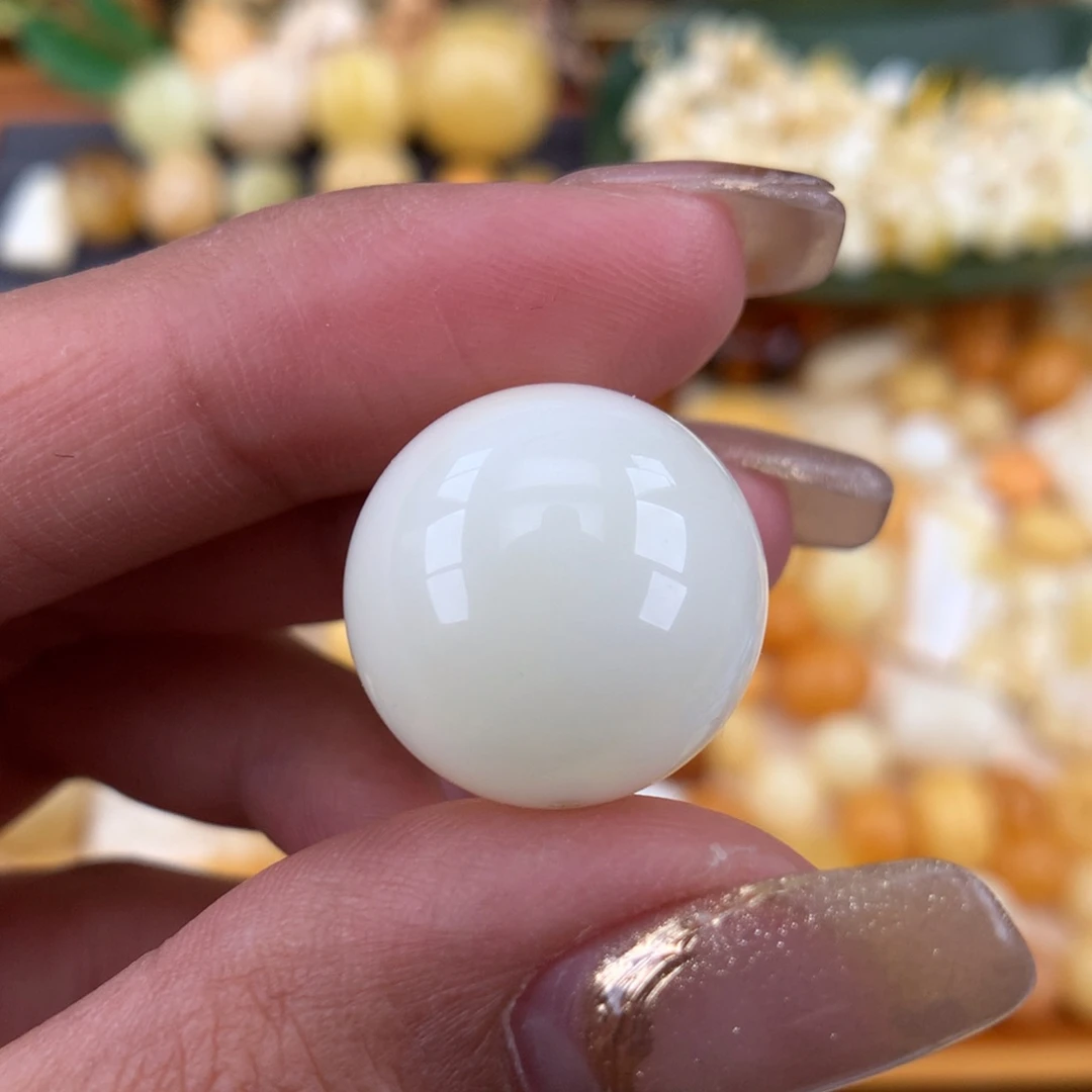 琥珀珠宝奇石未镶嵌18.6