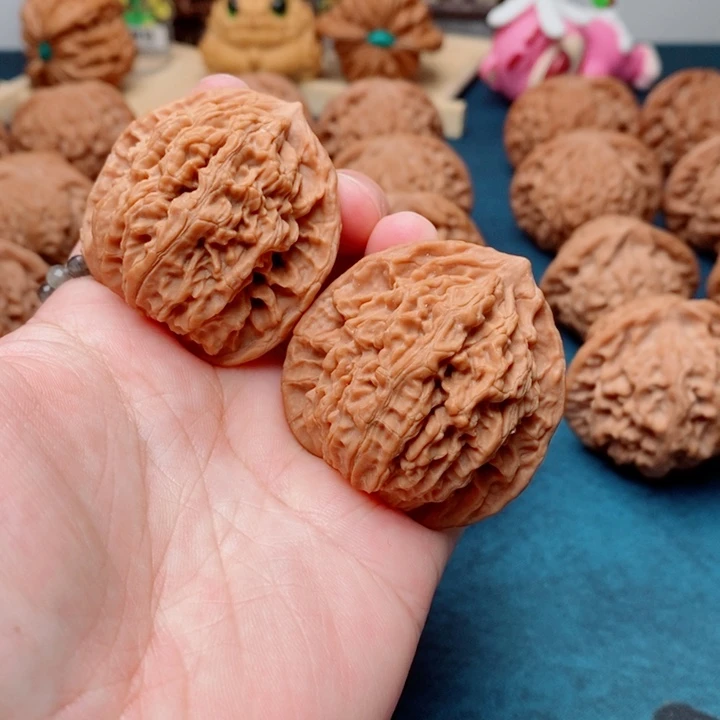 文玩核桃把件盘龙纹42