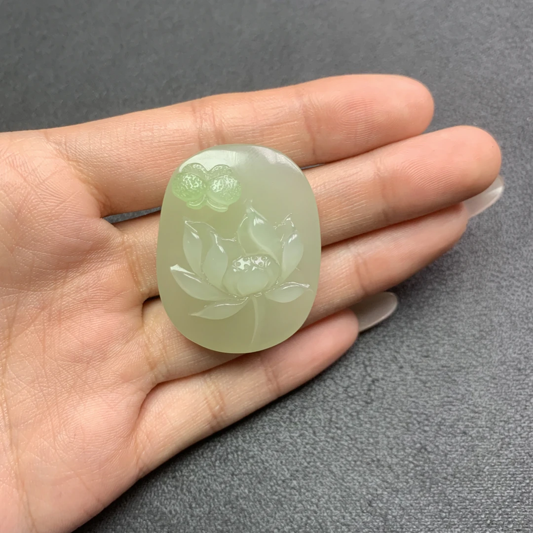 和田玉青海翠青一品清廉 38mmx29.7mmx12.9mm 21.4g T