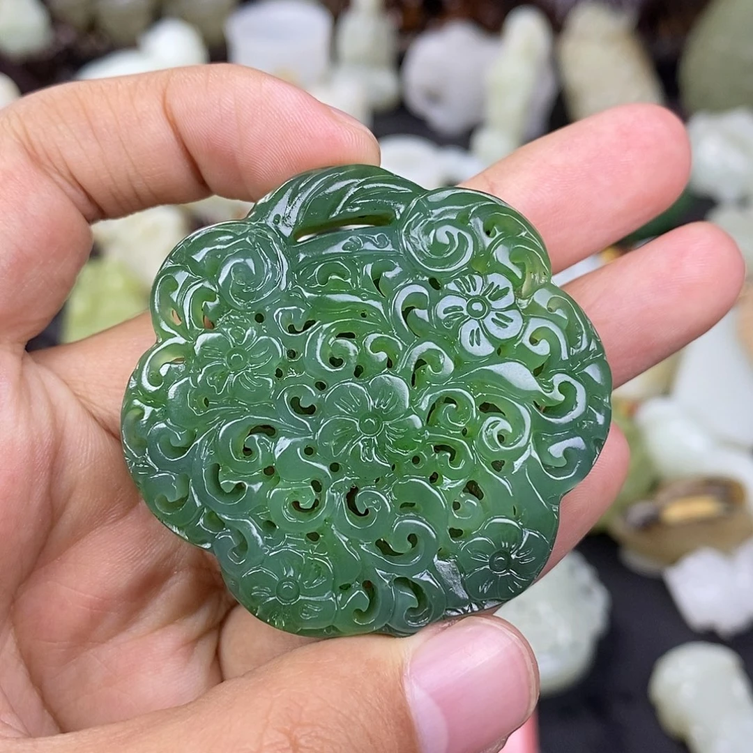 和田玉未镶嵌挂件