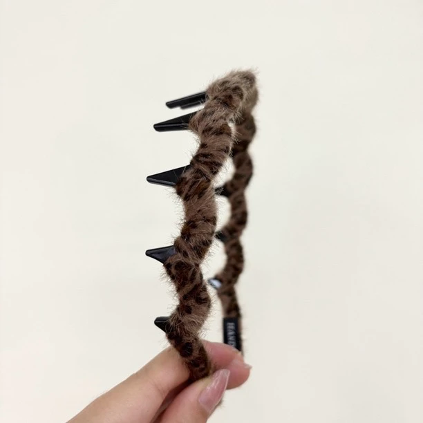 L190夕洛黄色豹纹欧美风休闲风复古风简约风女发箍发饰法式网红