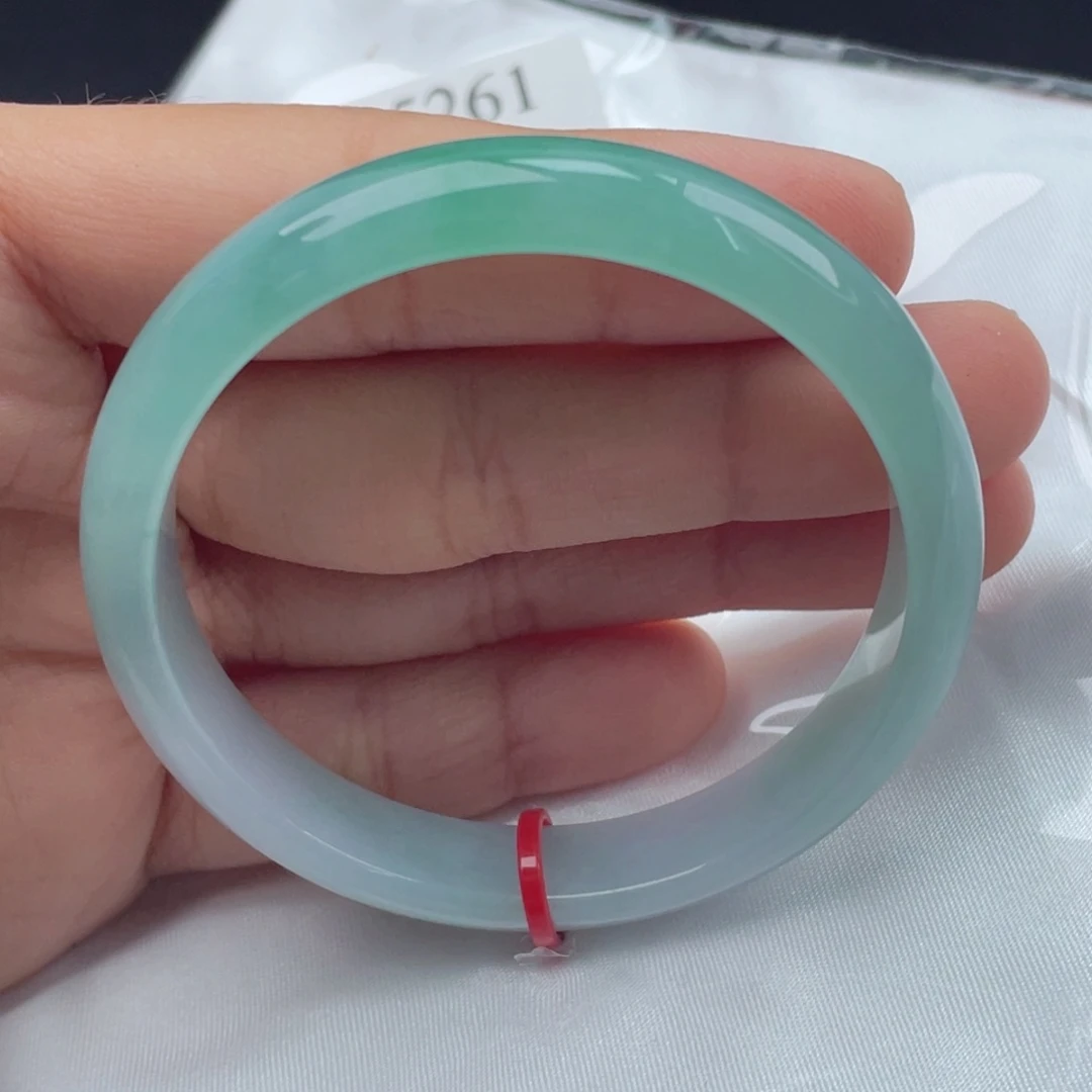 啦***啦翡翠手镯未镶嵌5253圈