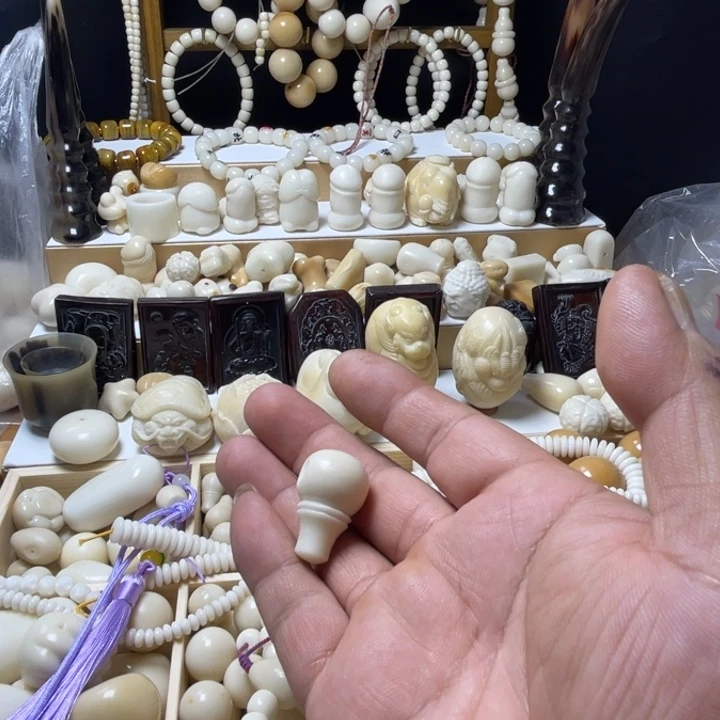 十*三象牙果雕刻奶嘴三通
