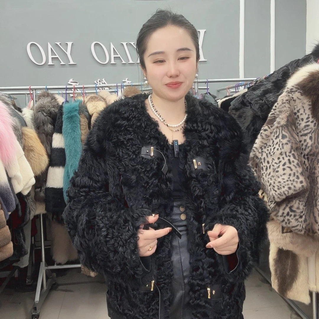 姚小妖家高端皮草