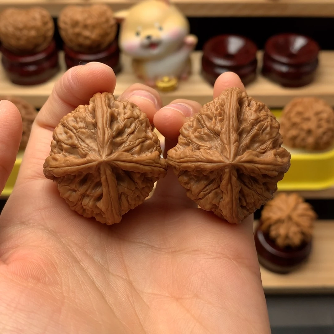 把件文玩核桃玉玺四棱38尺全品