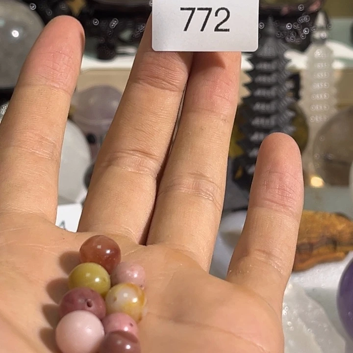 未镶嵌水晶大型摆件（非配饰）