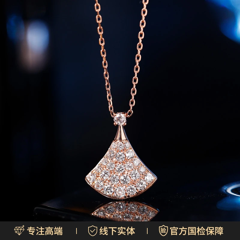 实验室培育钻石(4克多)18k金满钻小裙子钻石项链高定版