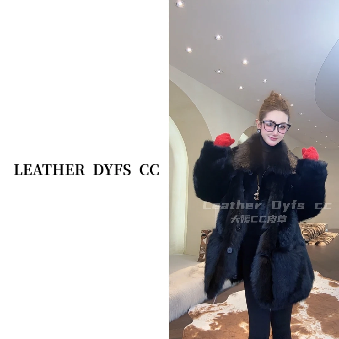 Leather Dyfs cc”丝滑黑巧“40907原单托斯卡纳皮毛一体外套