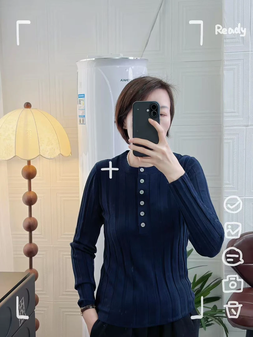 【YAN】新款半门禁抽条100羊毛系扣圆领套头上衣